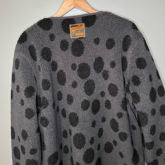Puma Hoops X CHEETOS Sherpa Sweater - Picture 9 of 16